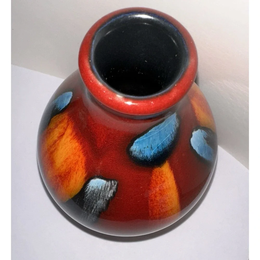Poole Pottery Volcano Living Glaze Squat Bud Vase 5